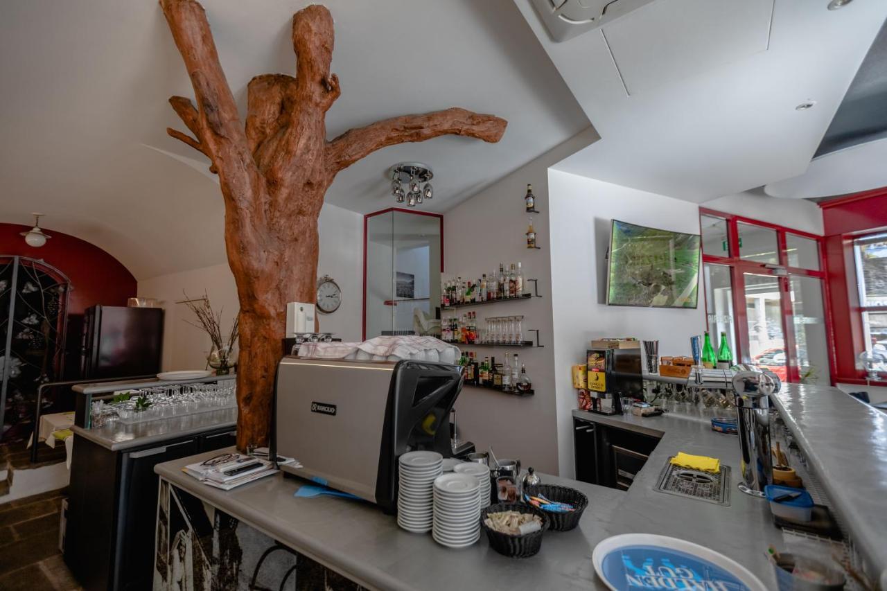Albergo Porta Verzasca Gordola Dış mekan fotoğraf